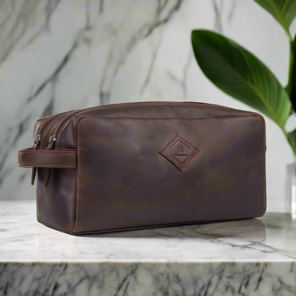 Eve Large Leather Toiletry Bag - Sleek & Spacious