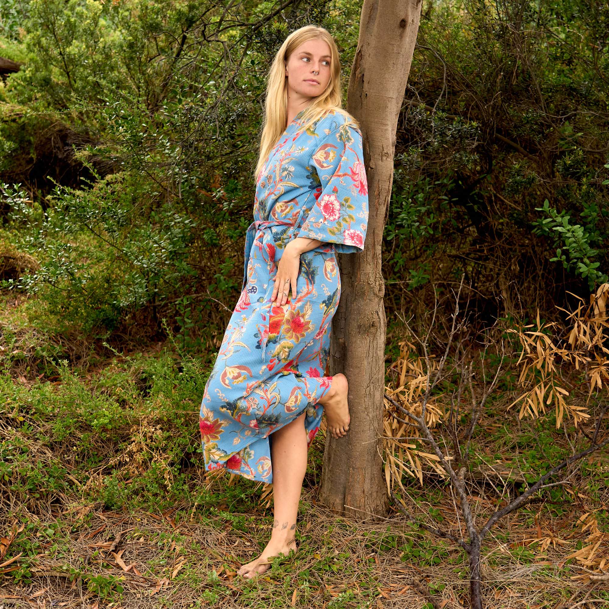 Serene Sky Waffle Cotton Kimono Robe - Floral Elegance in Blue