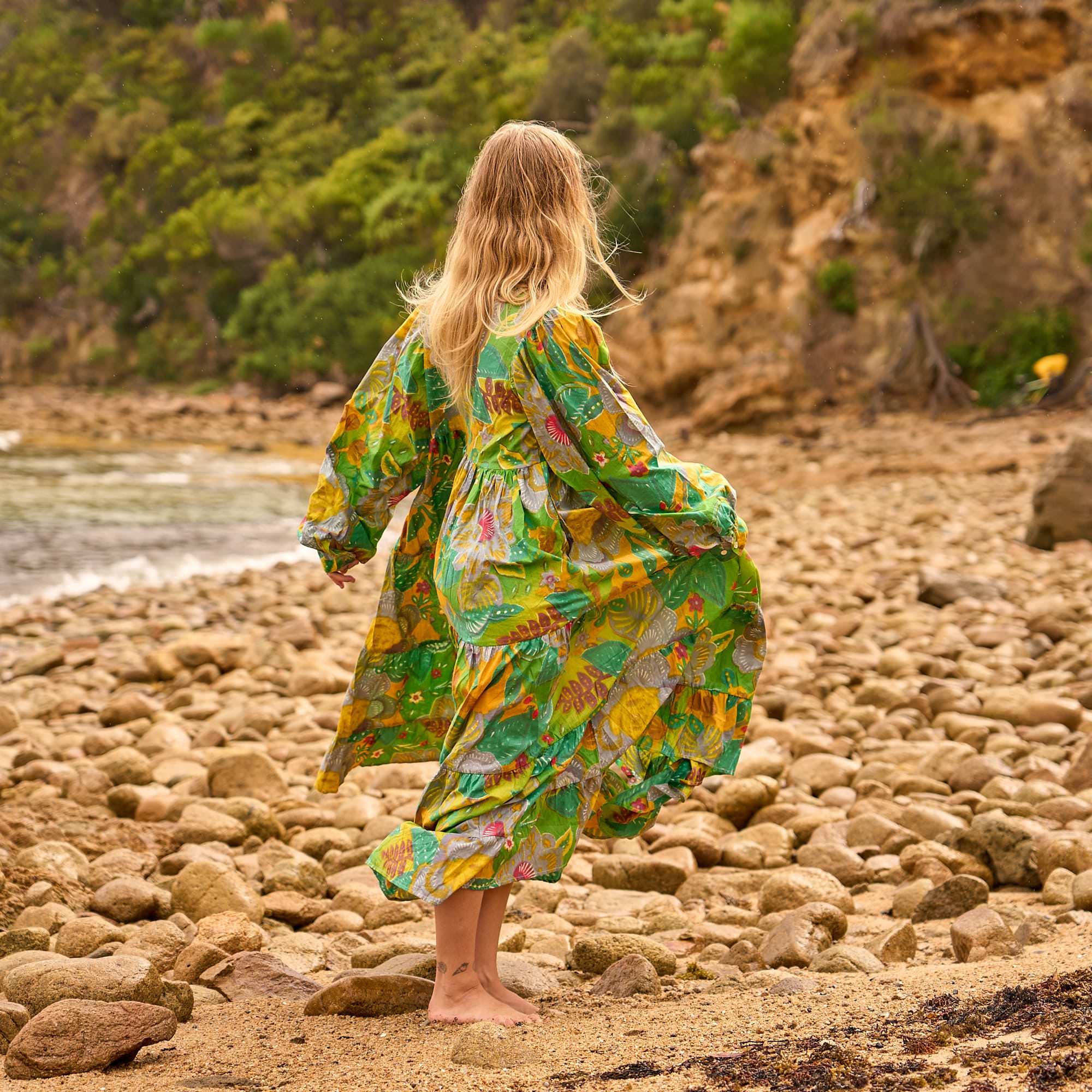 Handmade cotton maxi dress with jungle pattern
Relaxed fit boho dress tropical summer fashion
Long cotton maxi dress green floral aesthetic