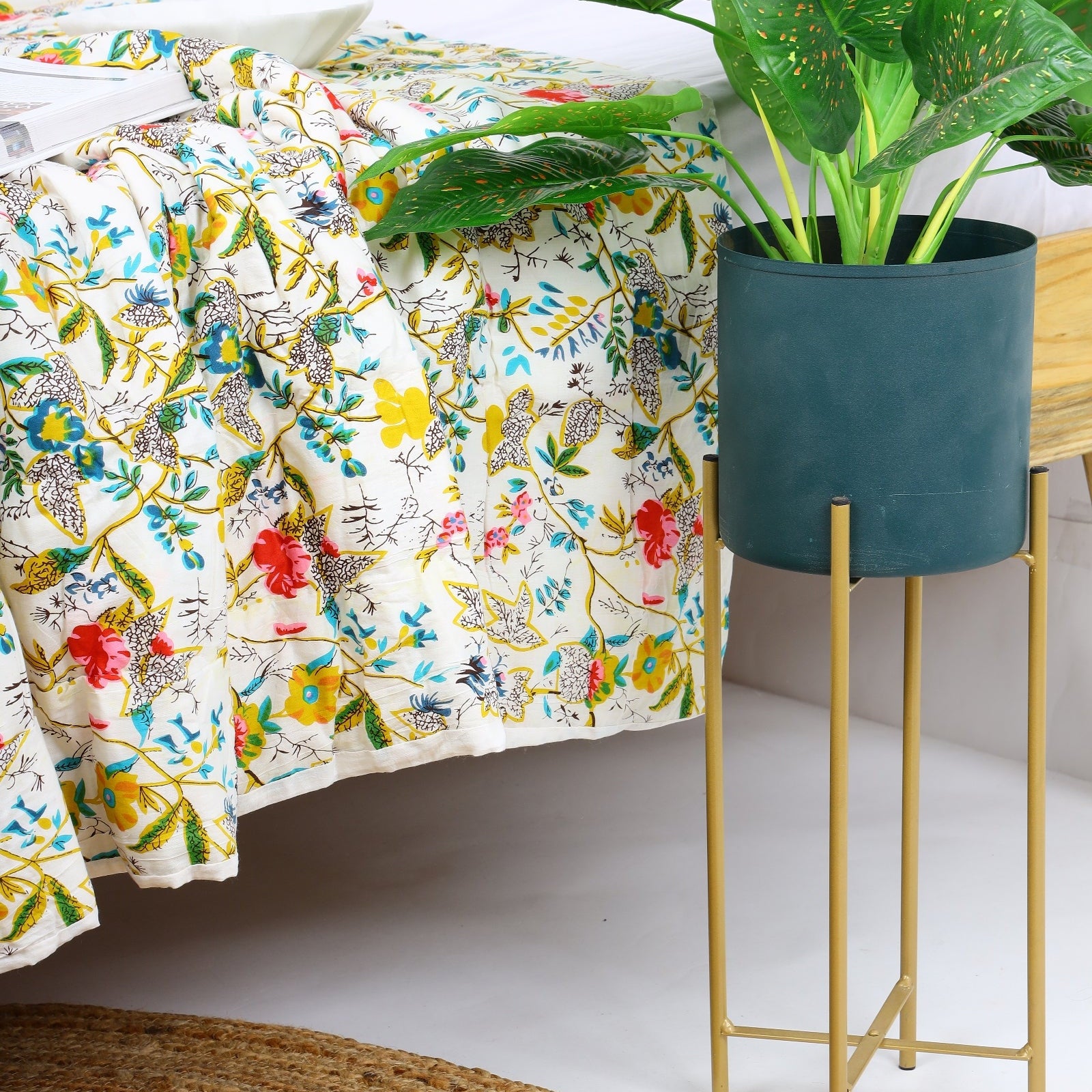 Velvet Floral Kantha Quilt - Bird Paradise Pearl