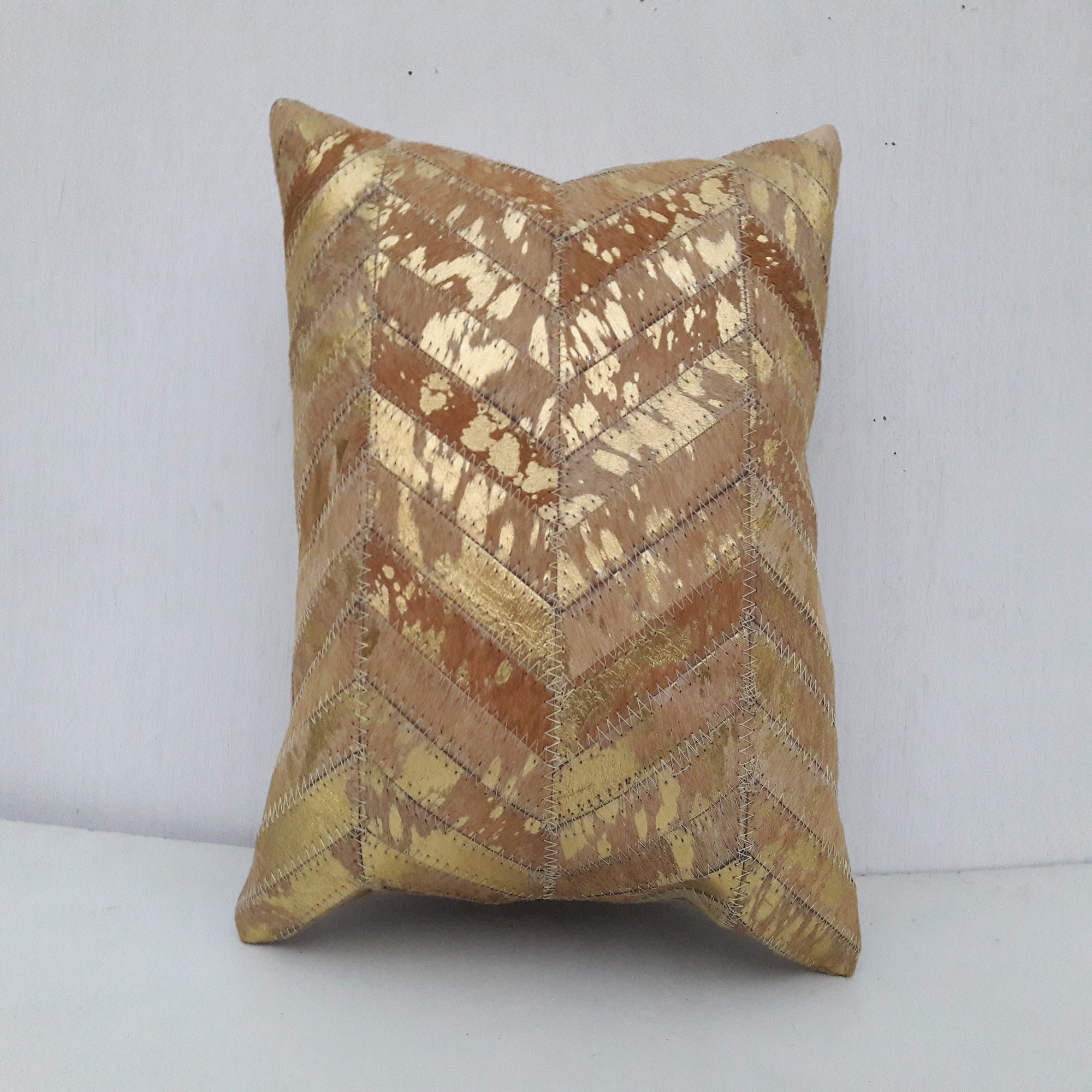 Exotic Cowhide Cushion Cover - Golden Pillowcase