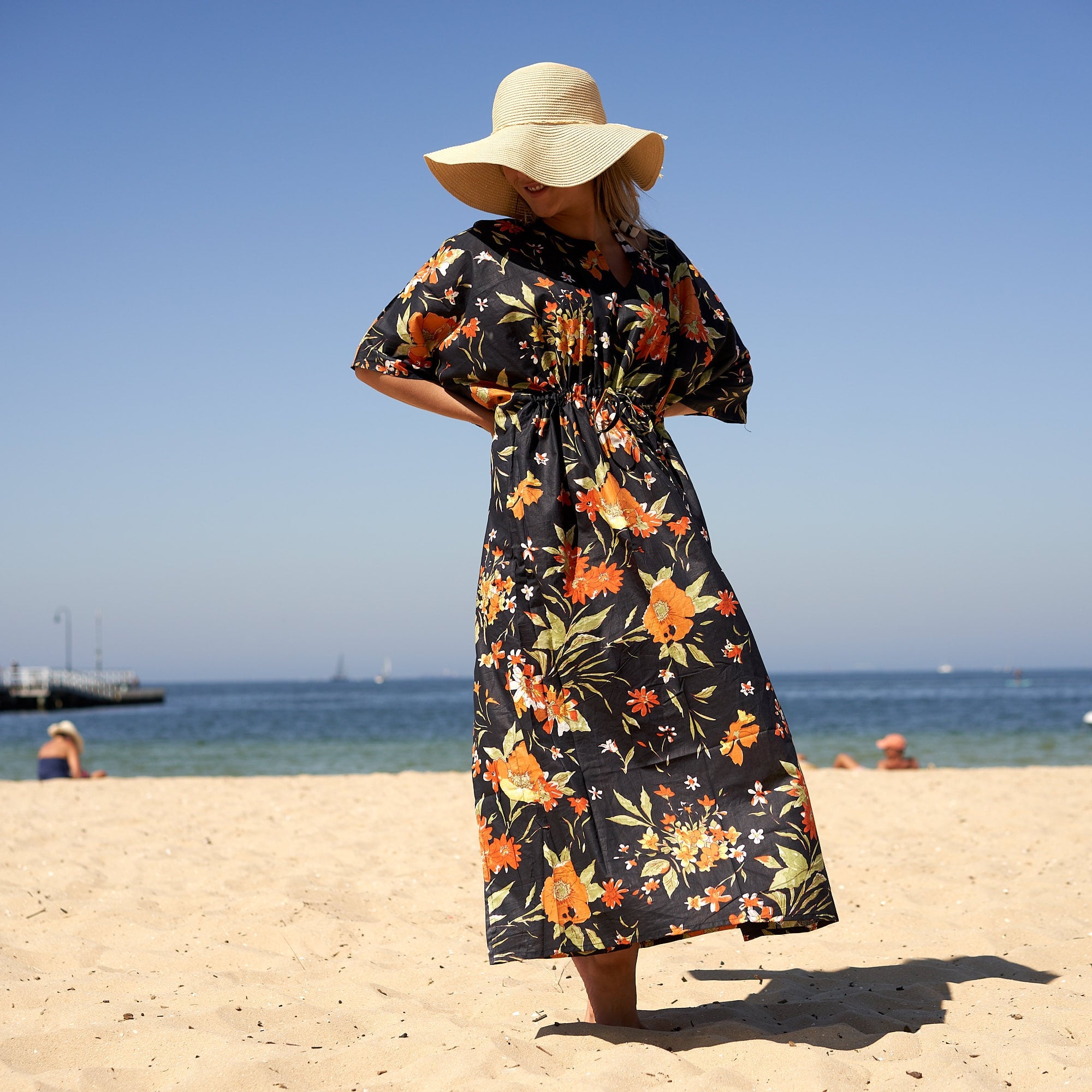 Wildflower inspired kaftan European summer outfit
Oversized cotton kaftan travel wardrobe essential
Soft floral boho kaftan beach styling outfit
Resort wear wildflower kaftan coastal chic aesthetic