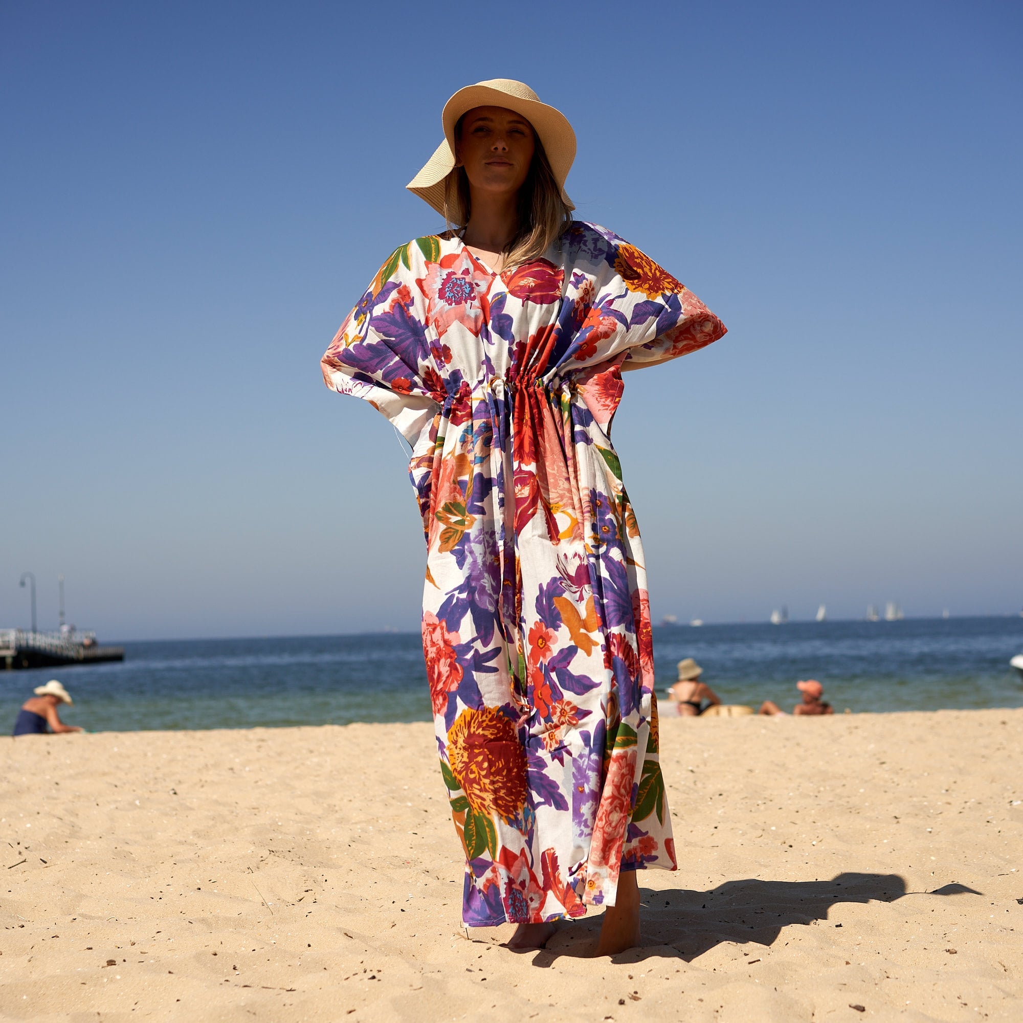Artisan cotton kaftan tropical holiday look women
Women’s beach kaftan dress vacation styling outfit
Relaxed cotton floral kaftan summer fashion outfit