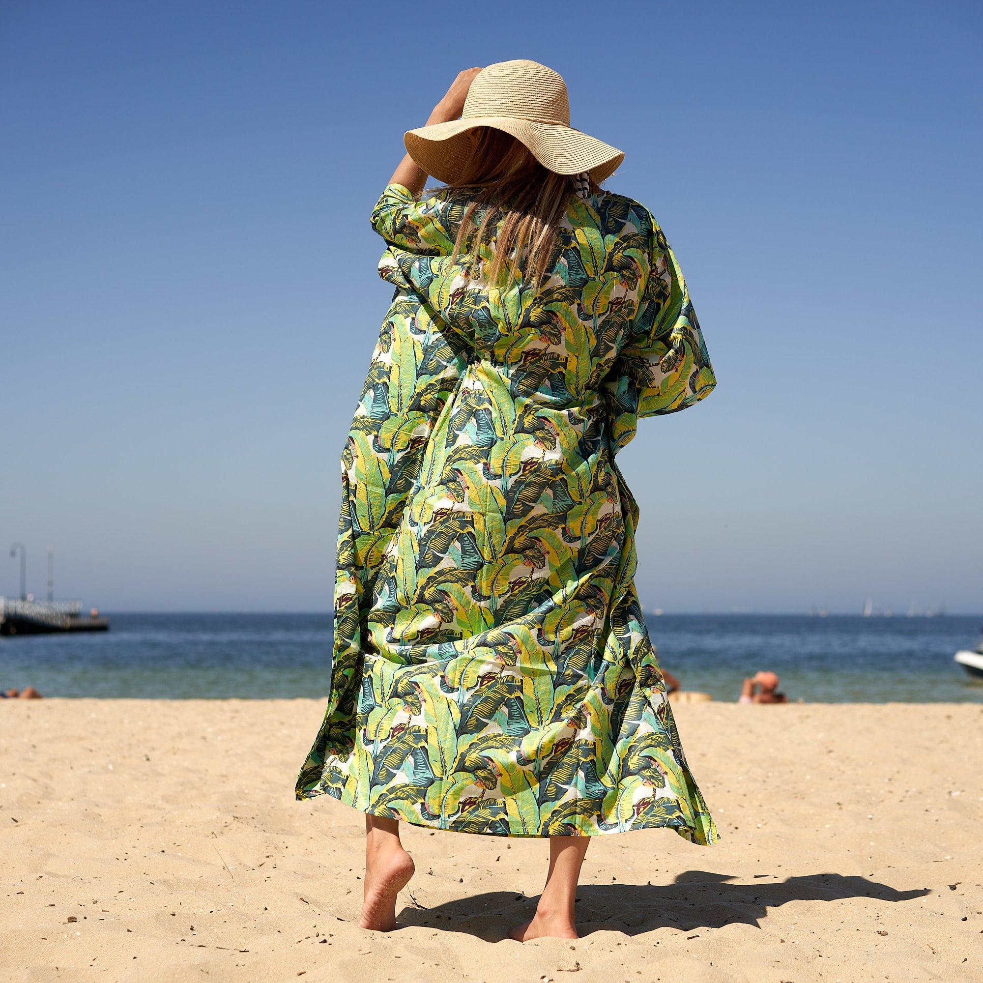 Island inspired tropical kaftan European summer outfit
Oversized cotton kaftan travel wardrobe essential
Soft tropical boho kaftan beach styling outfit
Resort wear tropical kaftan coastal chic aesthetic