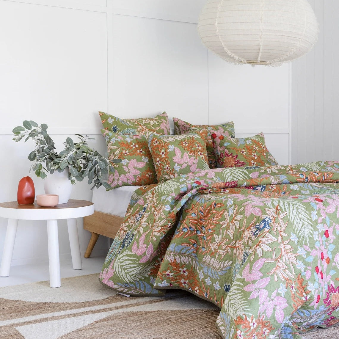 Floral Cotton Quilt Bedspread Comforter Duvet- Green Anthro