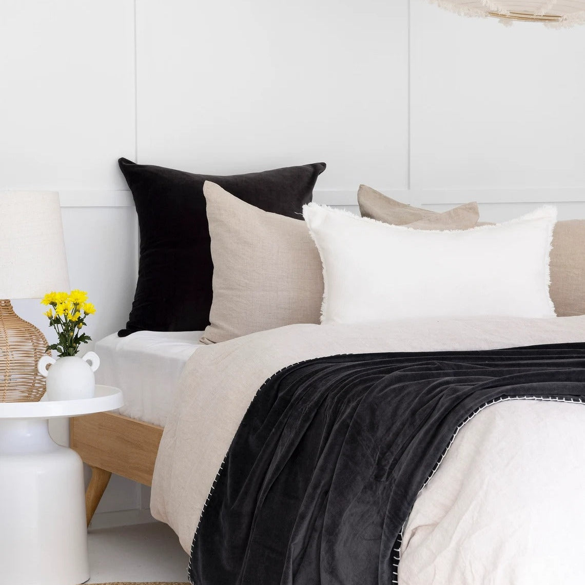 Luxury Cotton Throw Wool Rug Blanket - Boho Black