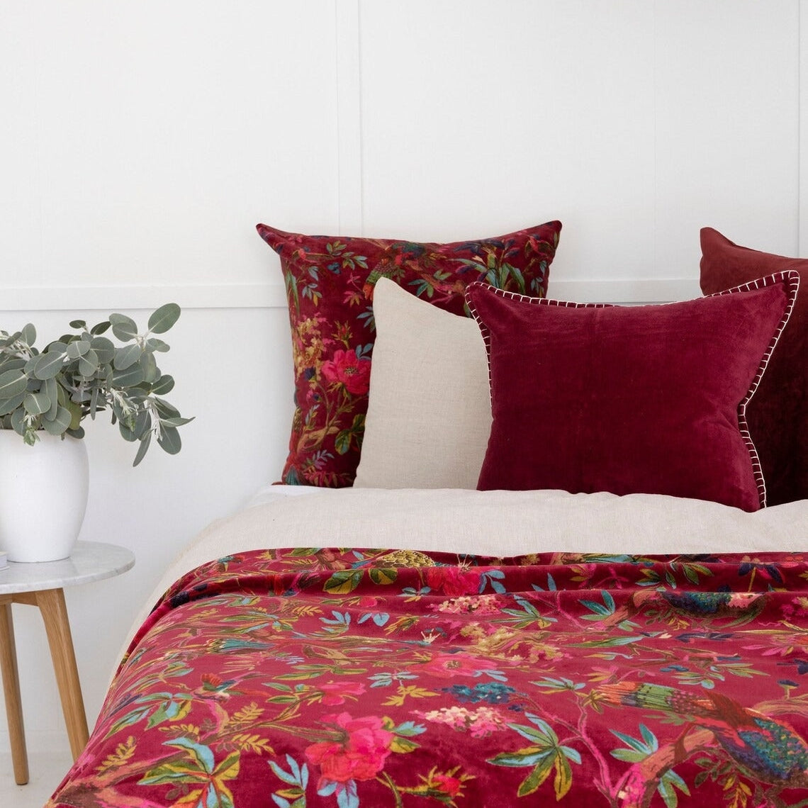 Mexican Velvet Cotton Throw Frida Maroon Bird