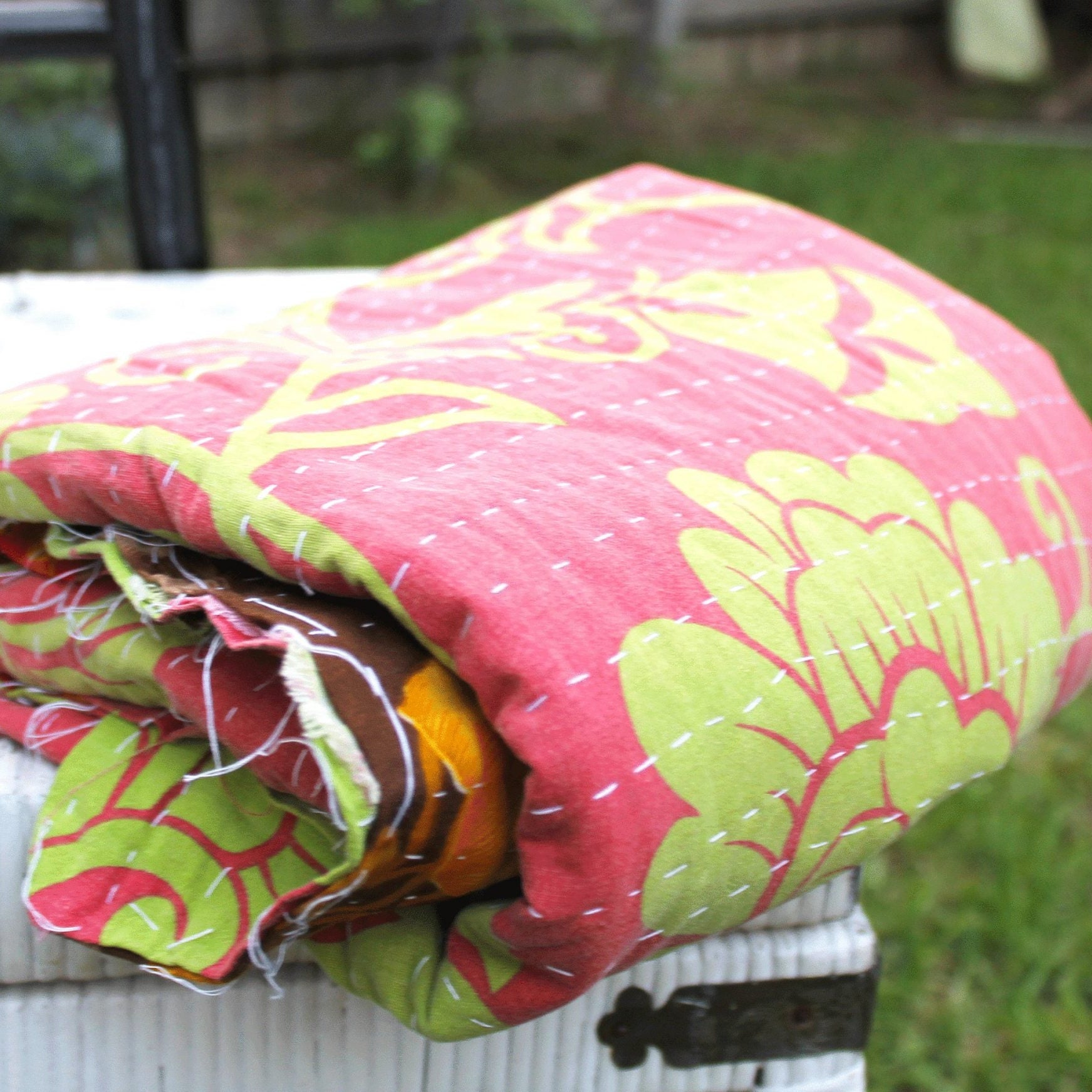 Handmade Indian Kantha Quilt Blanket Throw Duvet Pink Meadow
