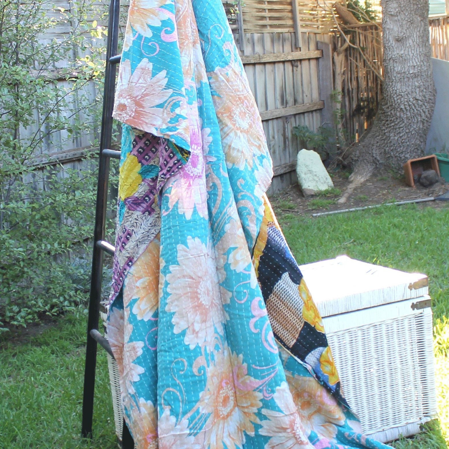 Handmade Indian Kantha Quilt Blanket Throw Duvet - Flower Blooms