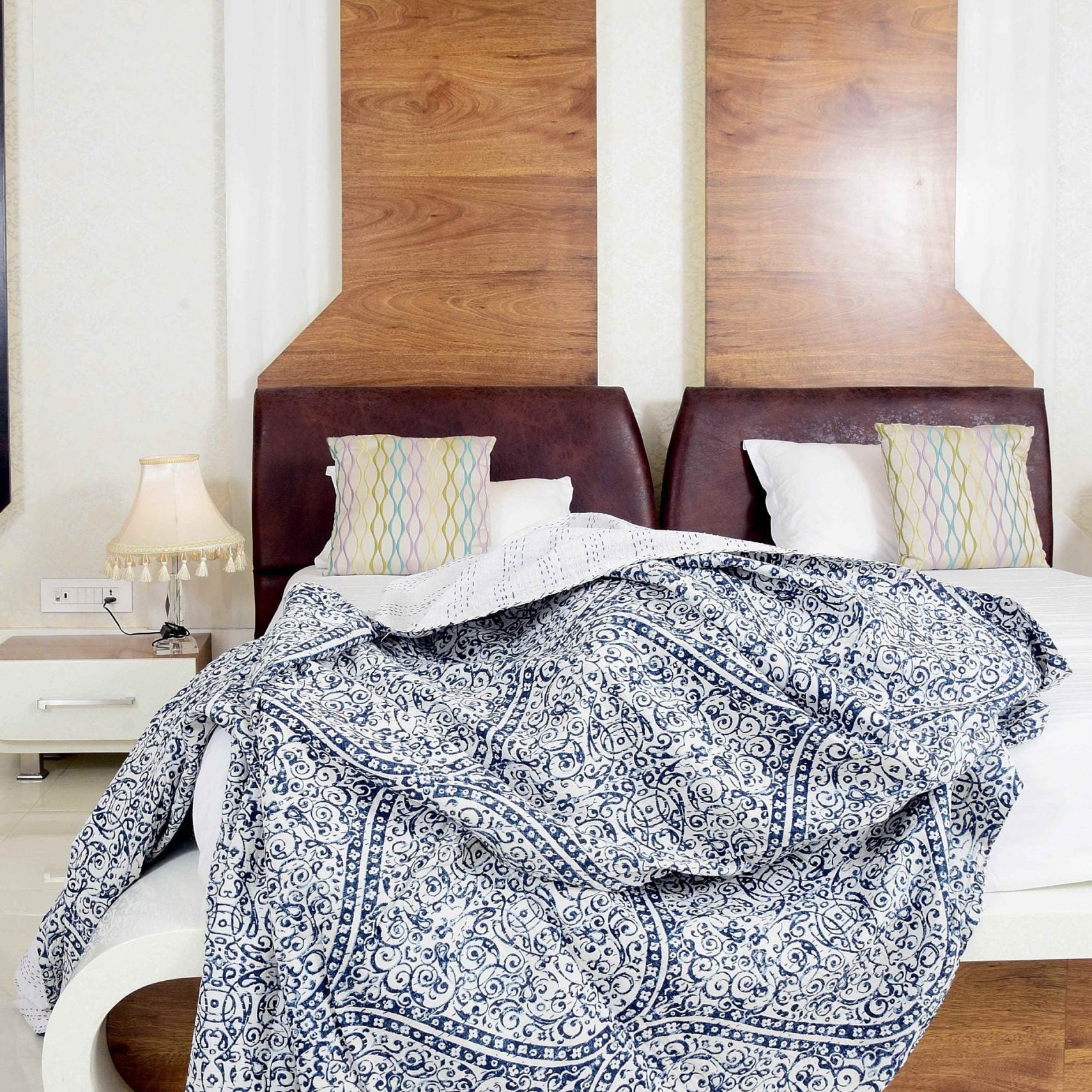 Linen Connections Indian Kantha Quilt - Frosty White