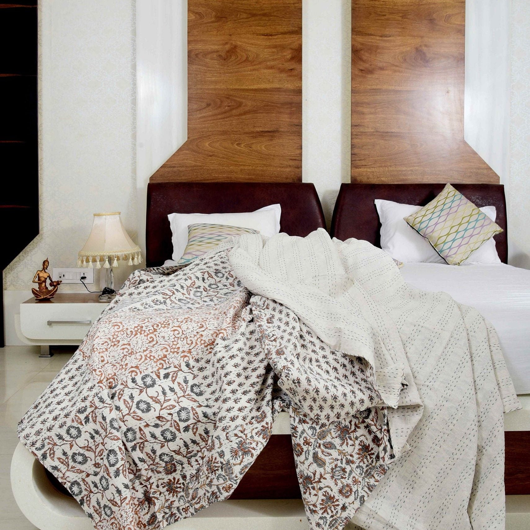 Linen Connections Indian Kantha Quilt - White Mist