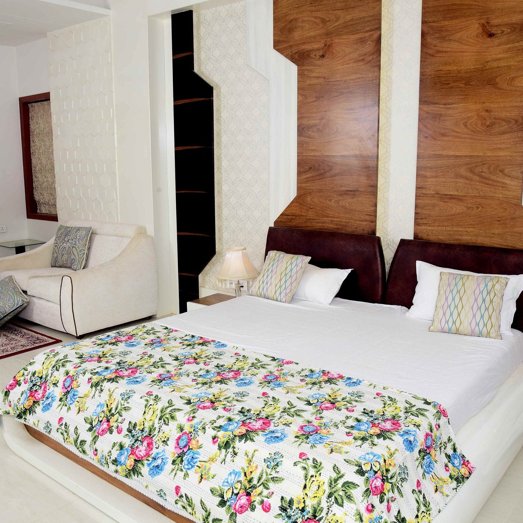 Linen Connections Indian Kantha Quilt - Floral