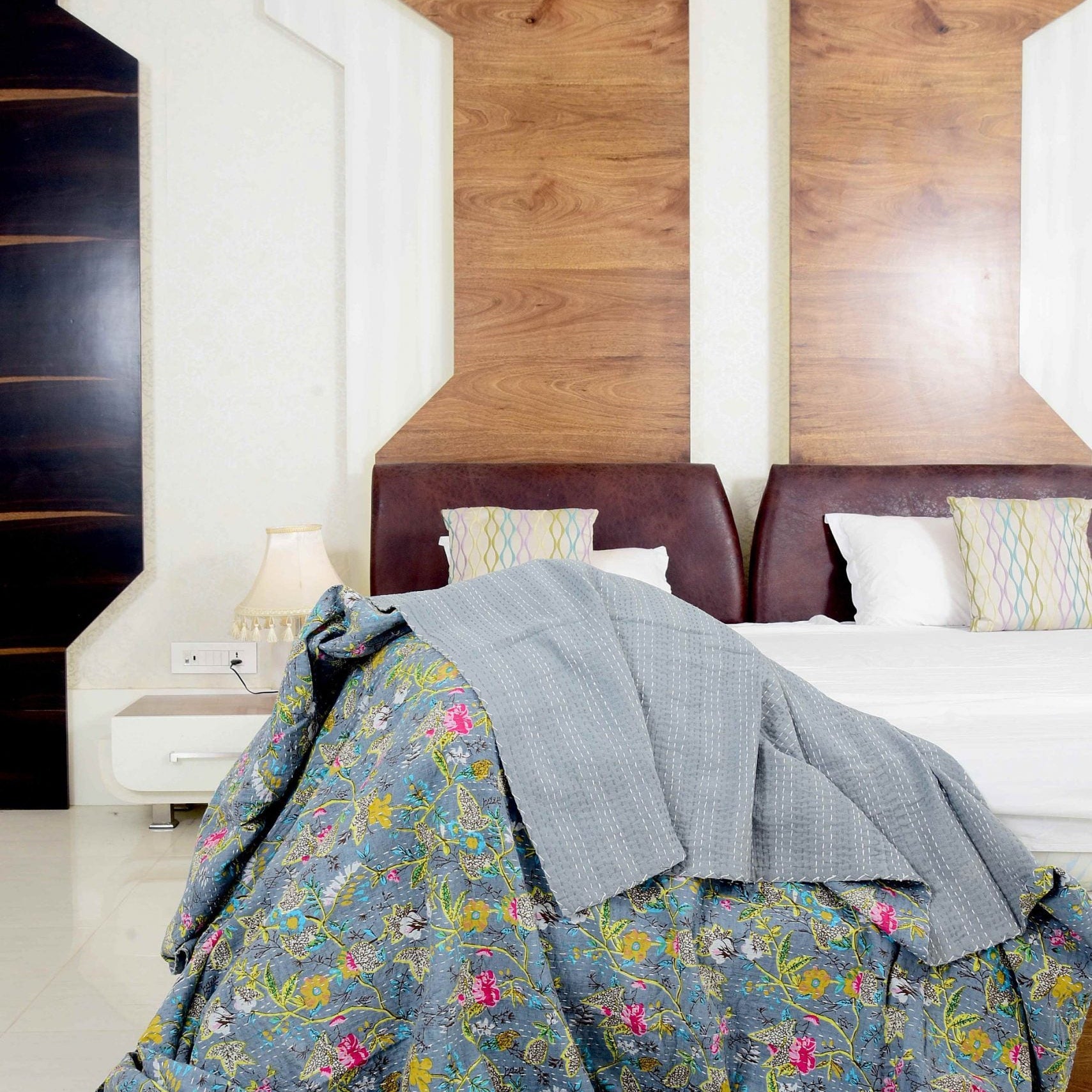 Linen Connections Indian Kantha Quilt - Grey Mischeif