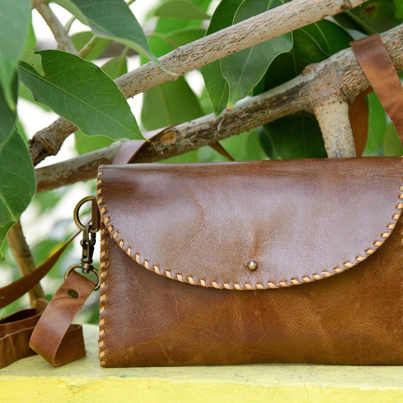 Leather Tote Bag - Wanderlust Weekender