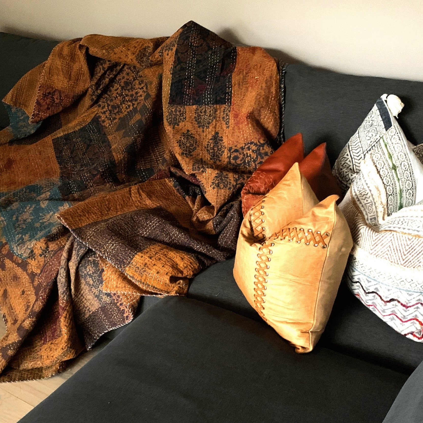 Linen Connections Indian Kantha Quilt - Black Mush