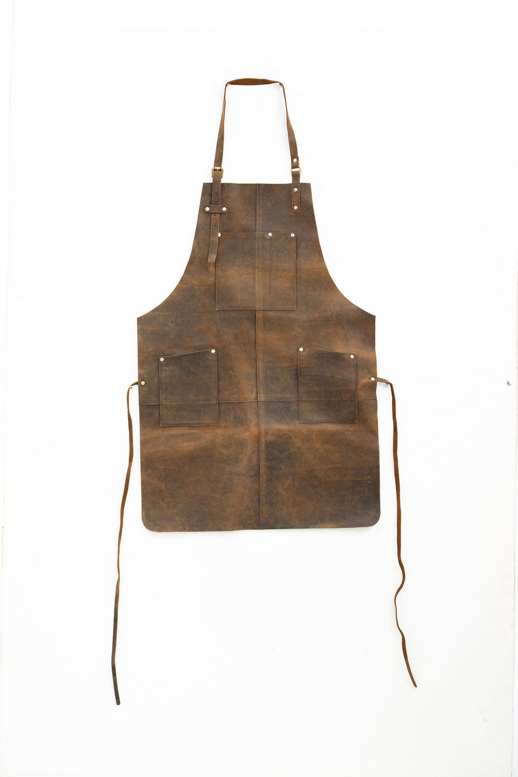 Full coverage brown leather apron with pockets for chefs and craftsmen