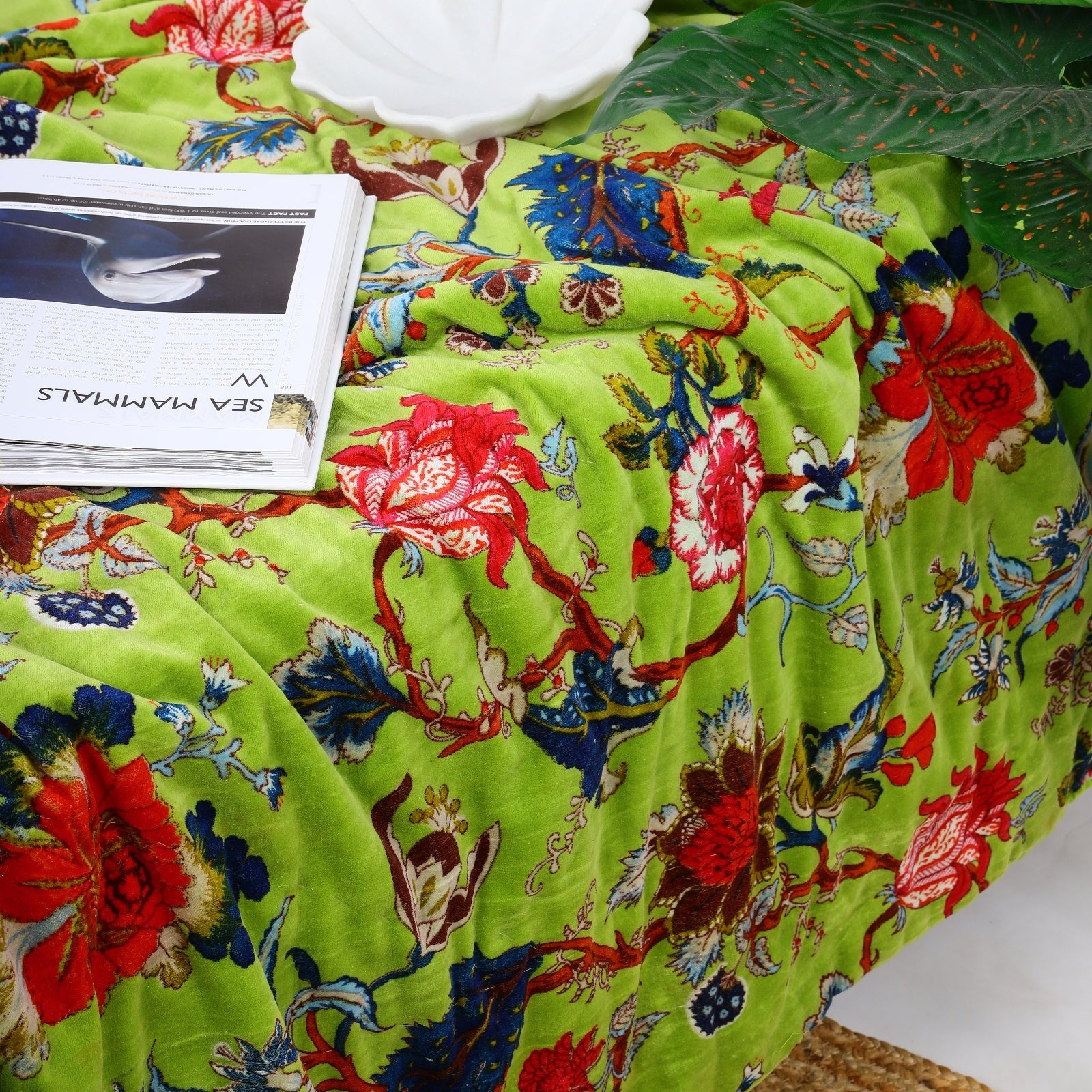 Velvet Floral Kantha Quilt - Paradise Green
