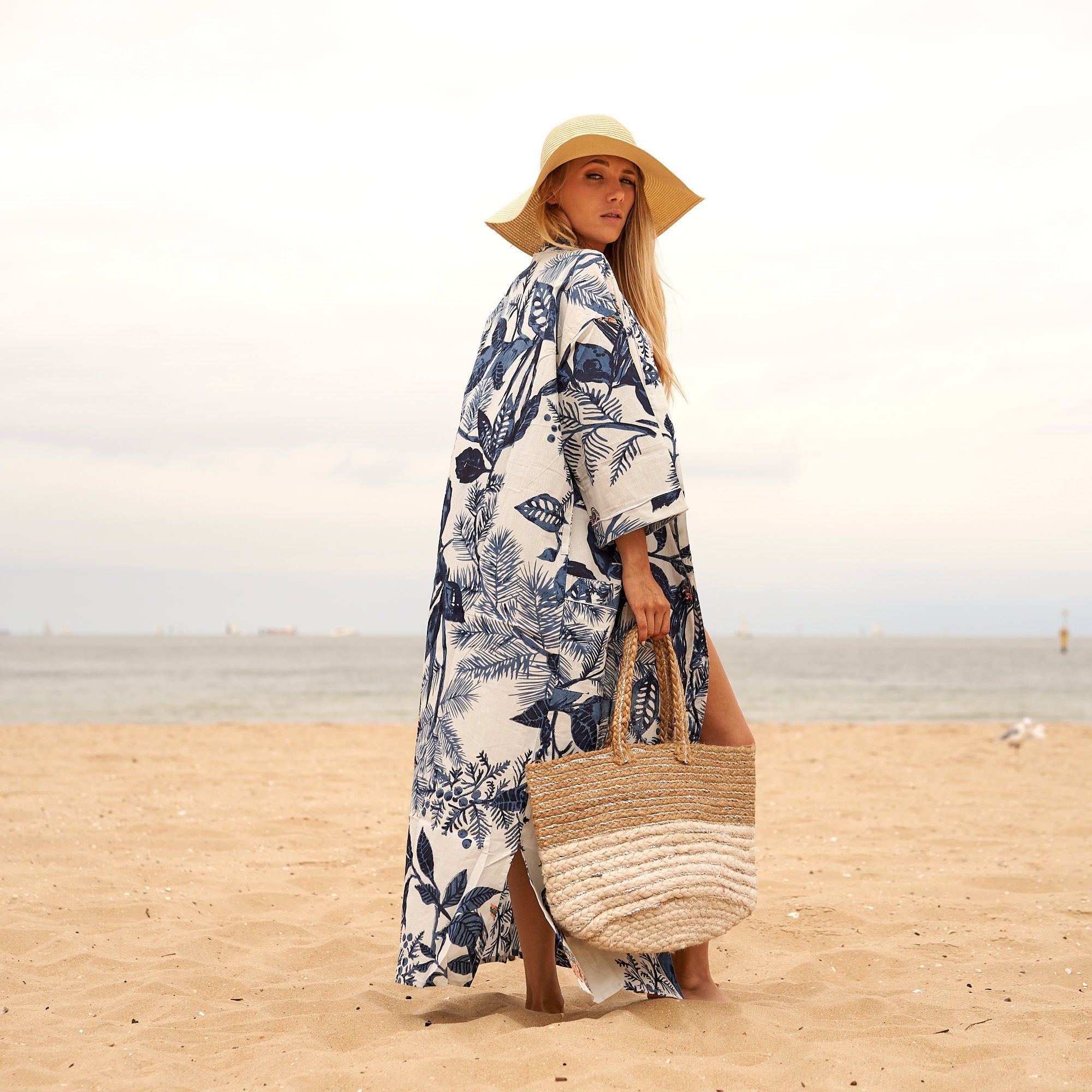 Jute Tote Bag - Sunset Stroll