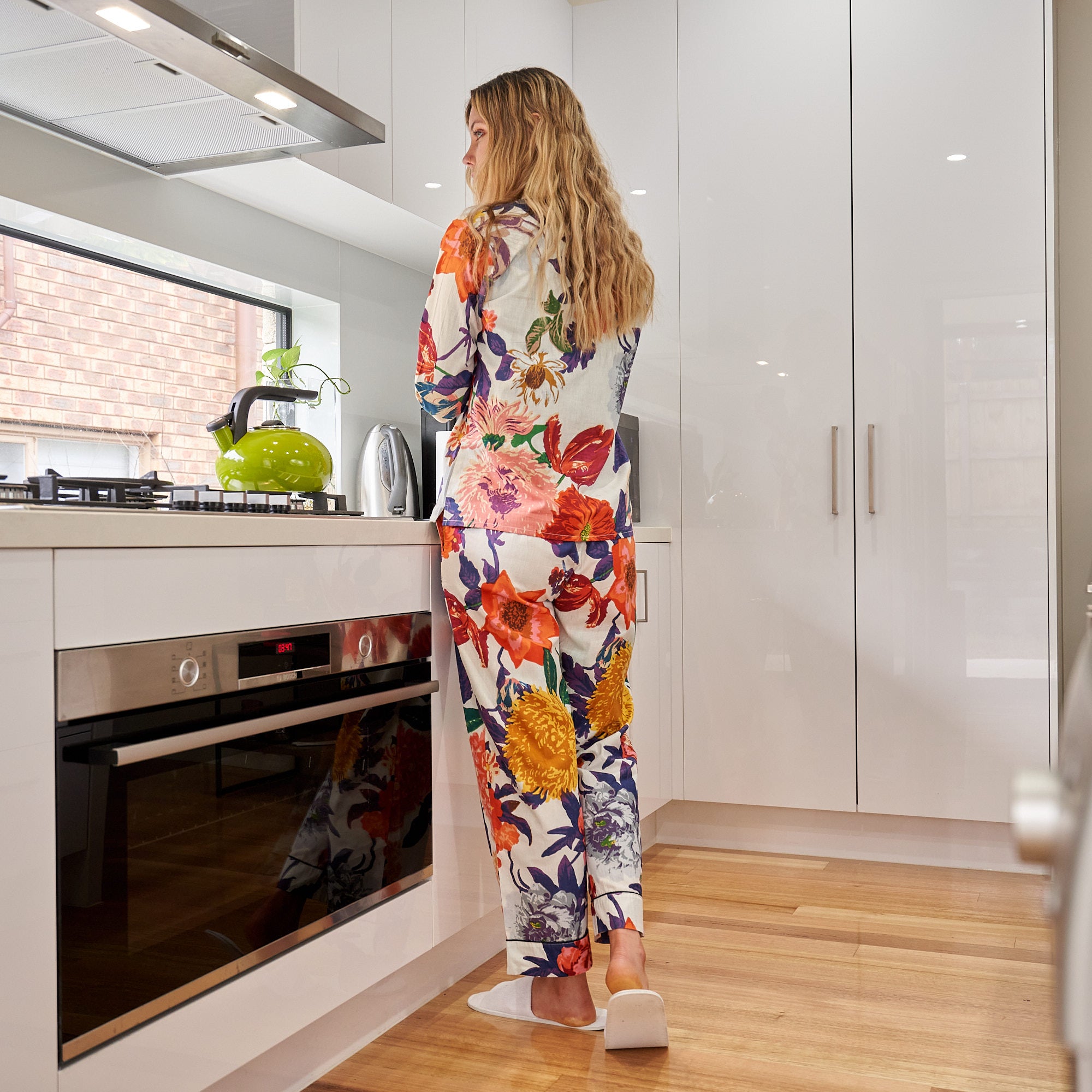 'Coffee & Comfort in Florals' 100% Cotton Pyjama Set