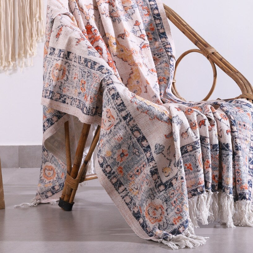 Versatile Throw Blanket Quilt - Ideal for Picnics or Home | Thoughtful Gift