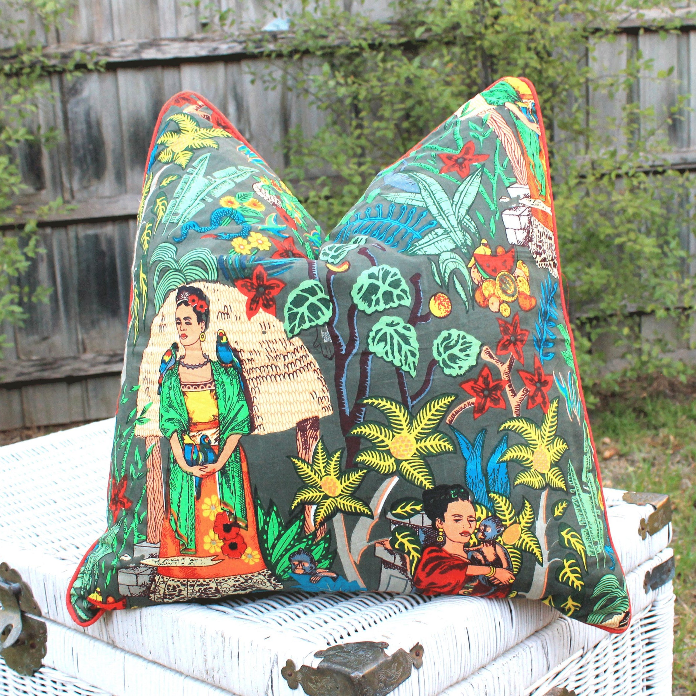 'Frida's Extravaganza' 100% Cotton Cushion Cover