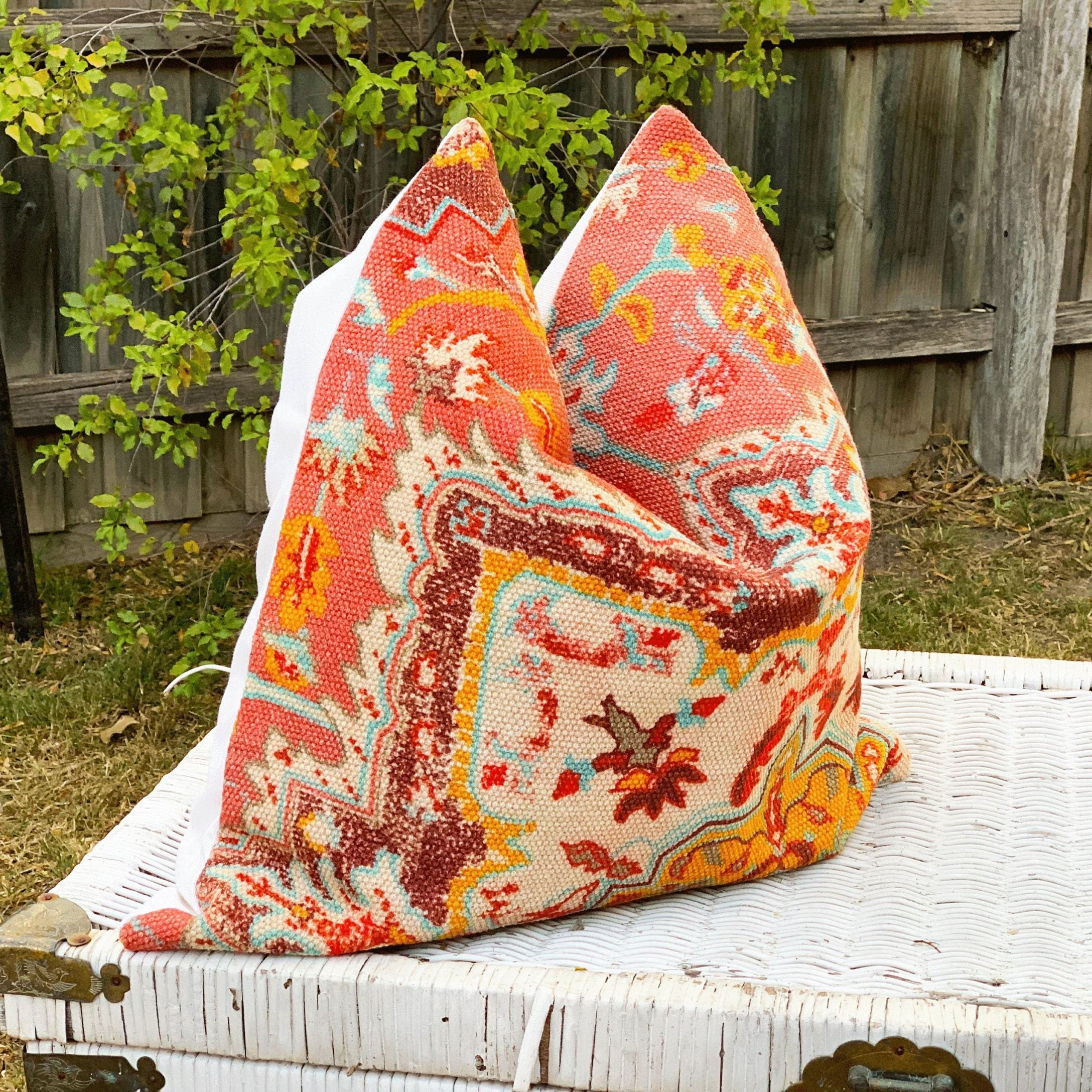 cushion-cover-colourful-geometric-kilim-cushion-pillow-covers-travel-inspired-decor-moroccan-cushion-cover