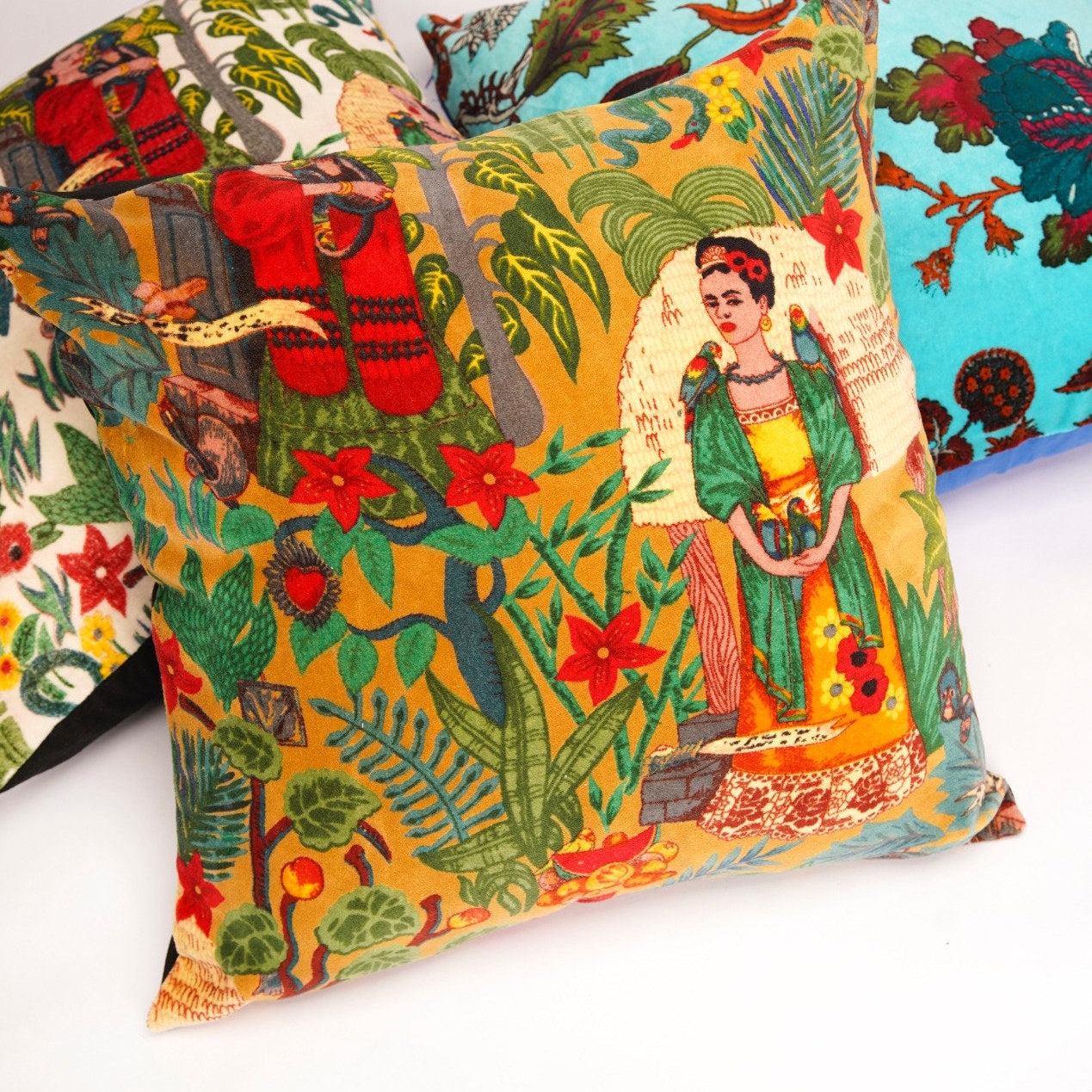 'Bold and Beautiful Frida' 100% Cotton Velvet Cushion Cover