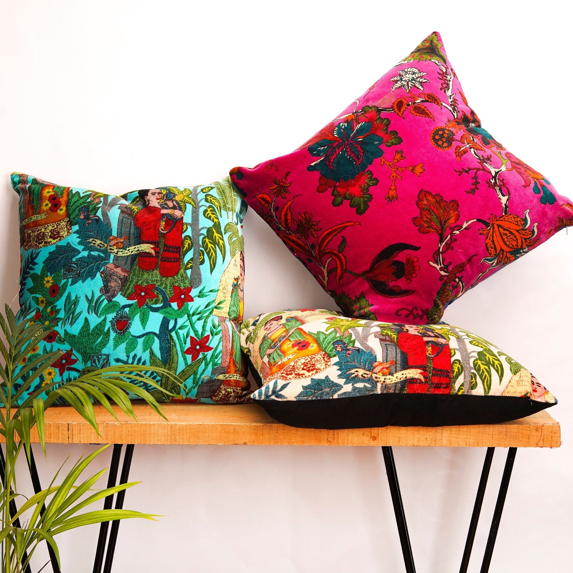 'Inspired by Kahlo' 100% Cotton Velvet Cushion Cover