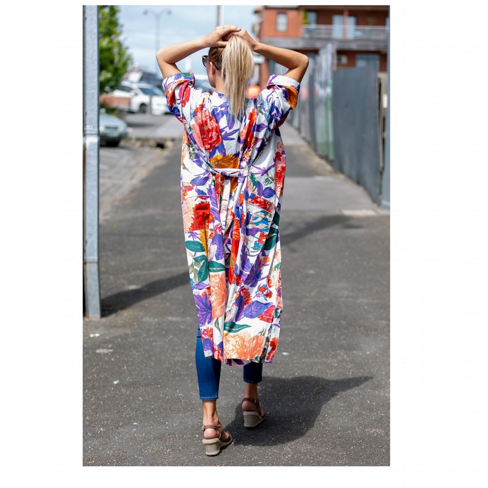 'Bright Blanche Blooms' Kimono' 100% Cotton Bathrobe